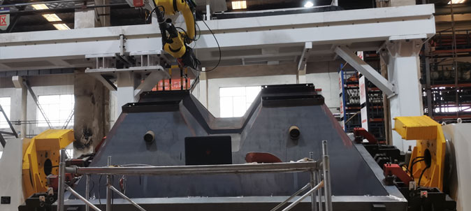 英萊焊縫跟蹤系統(tǒng)，應(yīng)用于配料倉(cāng)料斗自動(dòng)化焊接！